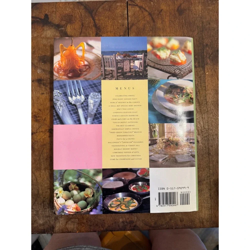 Martha Stewart's Menus for Entertaining Hardcover 1994 First Edition Cookbook